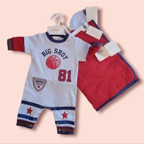 Guess Other - Guess baby 3 pieces gift set